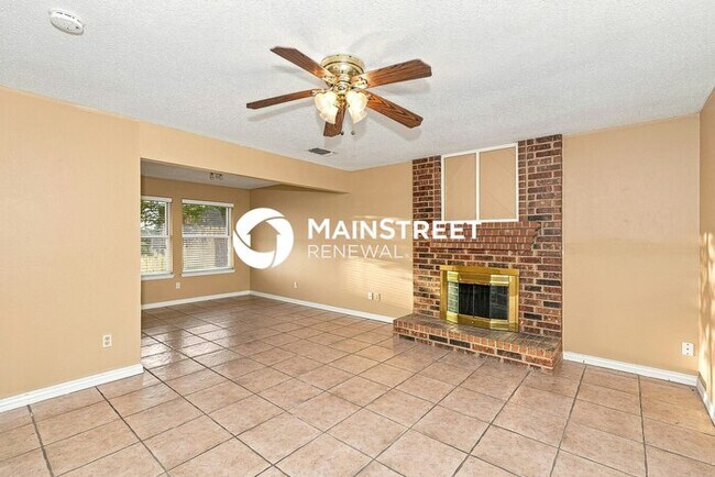 Building Photo - 3 Bedroom Pet-Friendly Home in Watauga, TX with Main Street Renewal