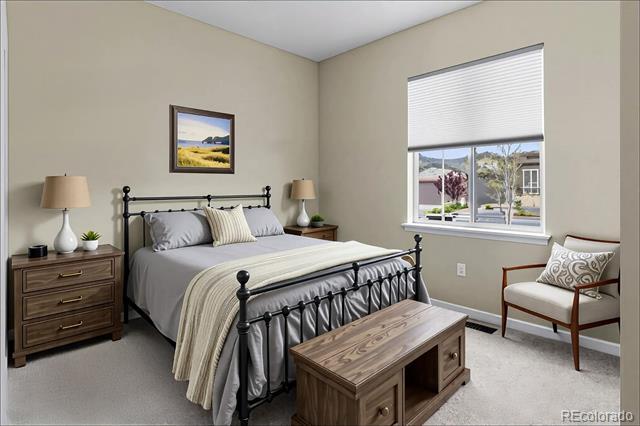 Building Photo - 10771 N Montane Dr