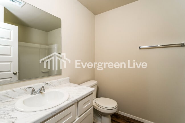 Building Photo - 23128 S Mae Dr