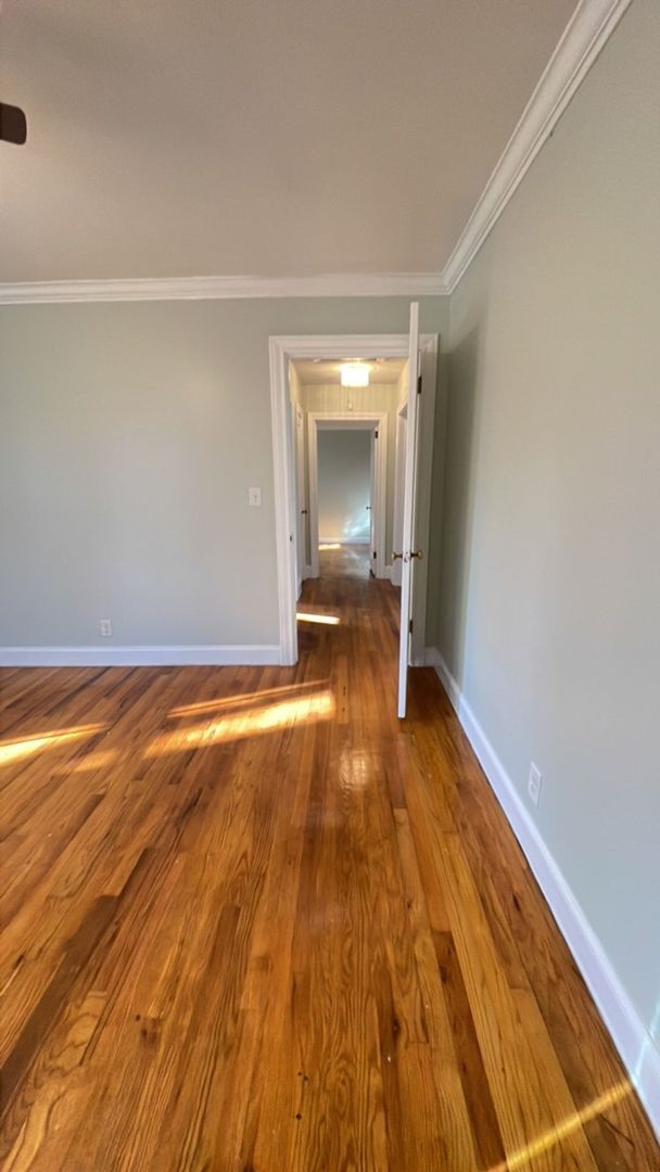 Building Photo - Rare Opportunity on nearly 3 acres!