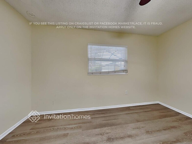 Building Photo - 6214 Palmview Ct