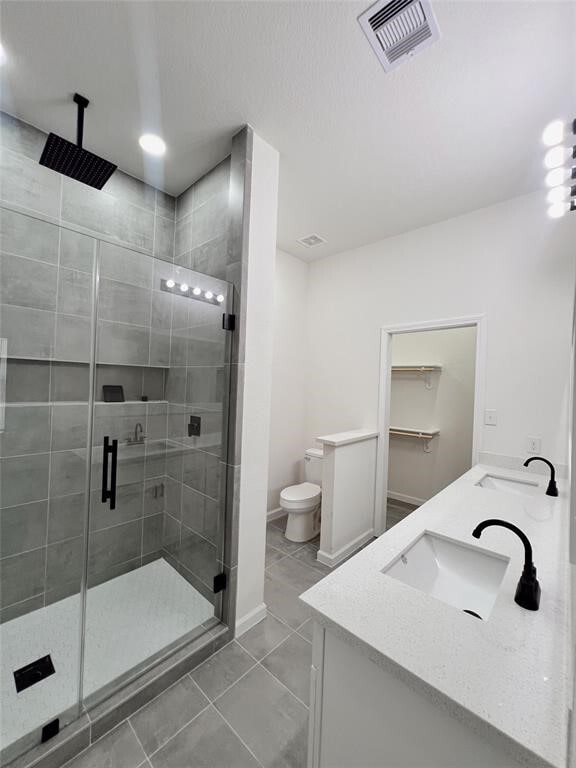 Building Photo - 2118 2nd Ave N