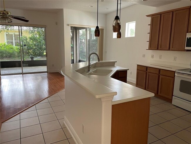 Building Photo - 9121 Vía Bella Notte