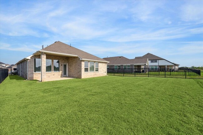 Building Photo - 3224 Voda Bnd Dr