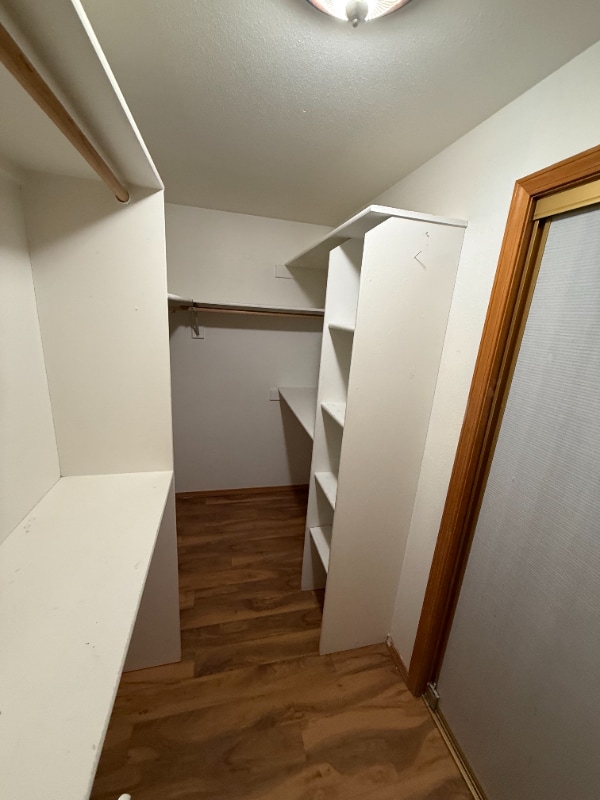 Building Photo - 1286 N Aster Pl