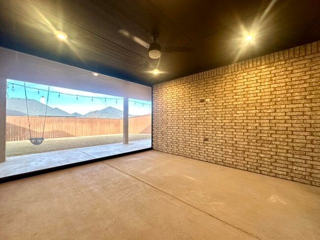 Building Photo - 3924 128th St