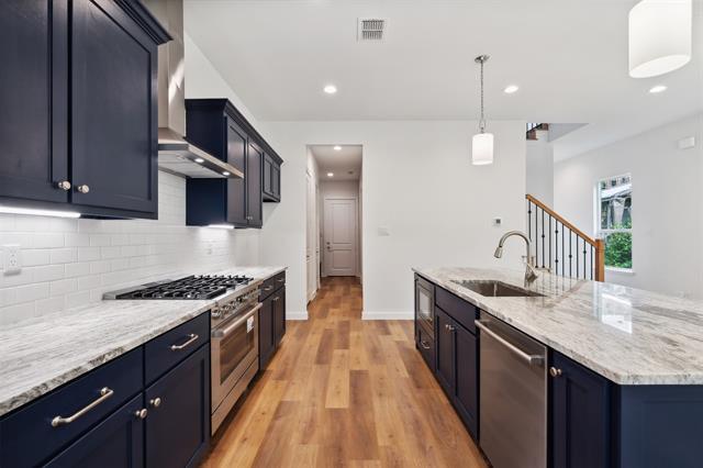 Building Photo - 241 Athenia Dr