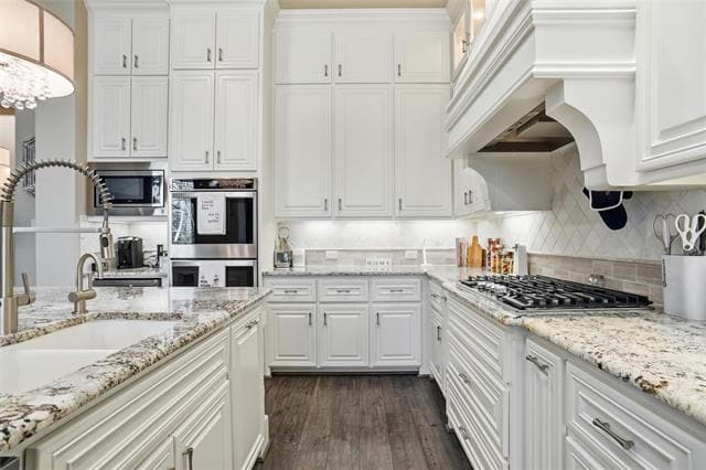 Building Photo - 5925 Terrace Oaks Ln