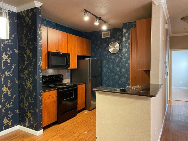 Building Photo - 8434 Walerga Rd