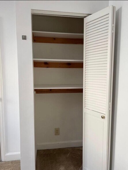 Building Photo - 1415 Commonwealth Ave