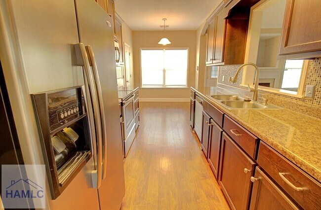 Building Photo - 1206 Peacock Trail