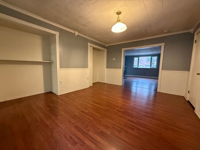 Building Photo - 1706 Mary St