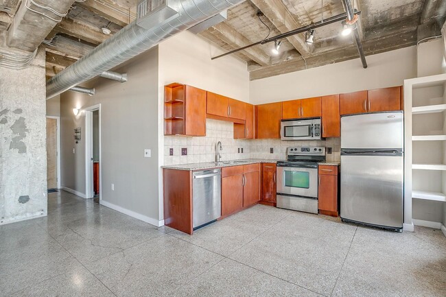 Building Photo - 221 W Lancaster Ave