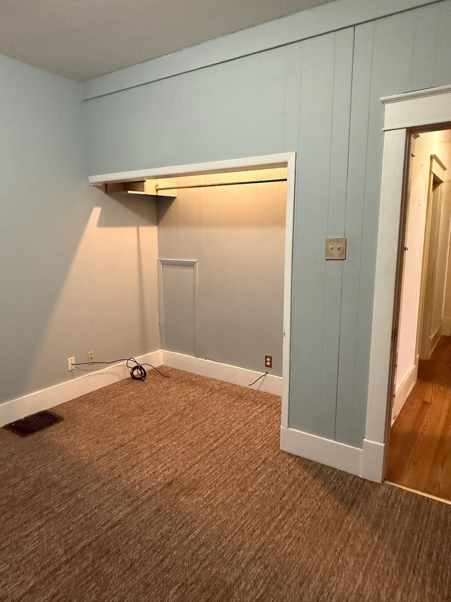 Building Photo - 918 Leland Ave