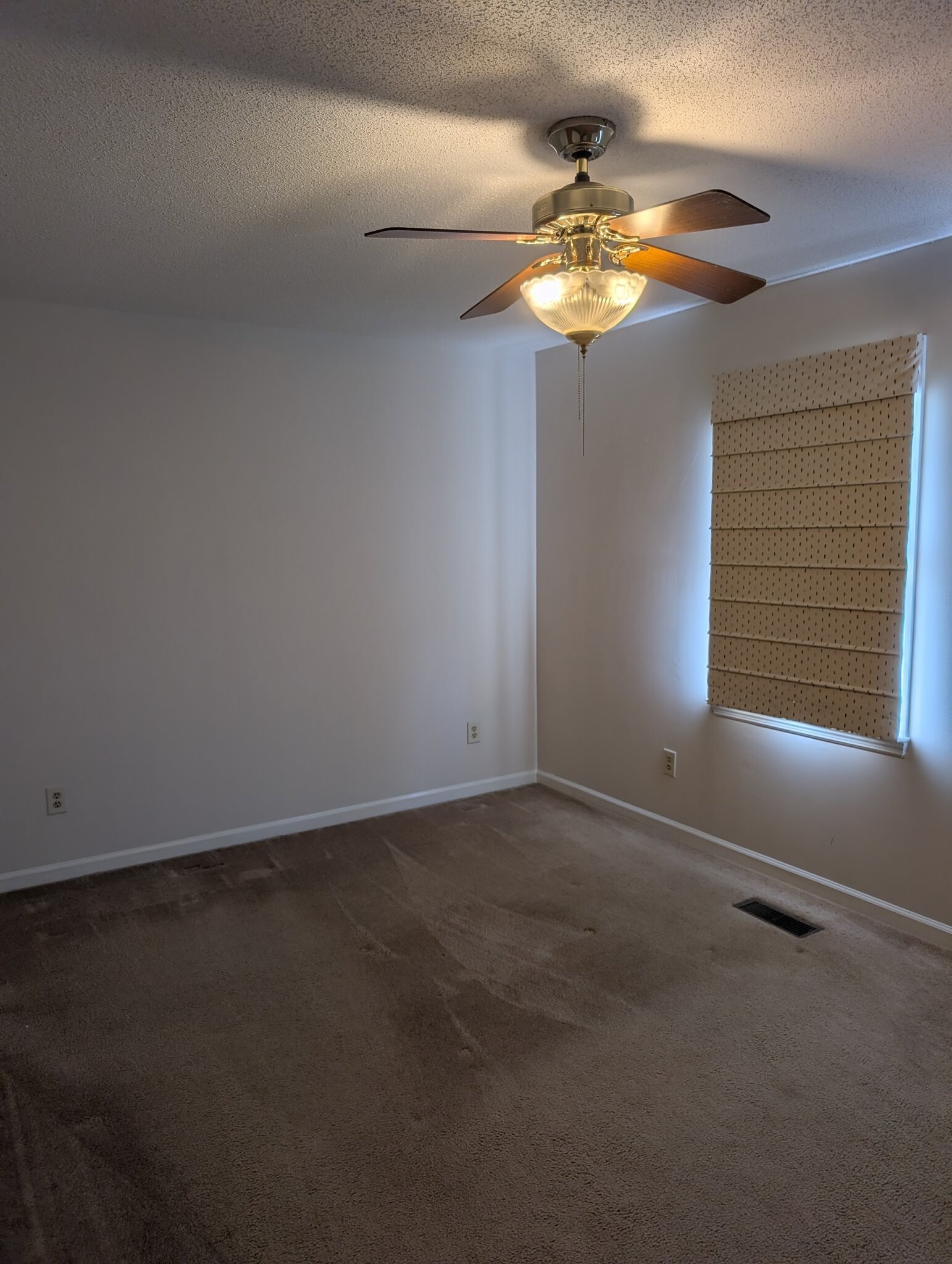 Building Photo - 106 Bethany Ln