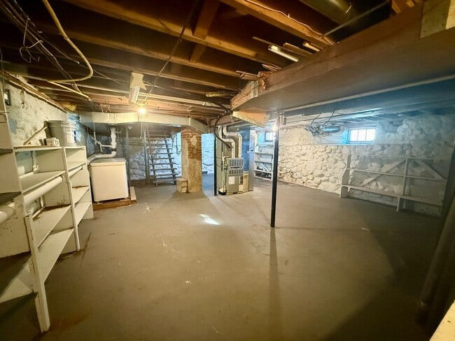 Building Photo - 3 Bed 1.5 Bath Single Family Home in Elcho - Now offering a 6 MONTH lease opportunity!