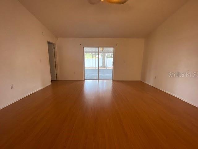Building Photo - 3938 Creek Woods Dr