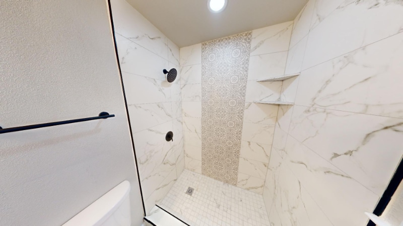 Building Photo - 7323 Glen Arbor Dr