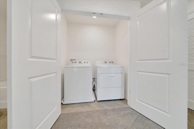 Building Photo - 6614 SW 81st Loop