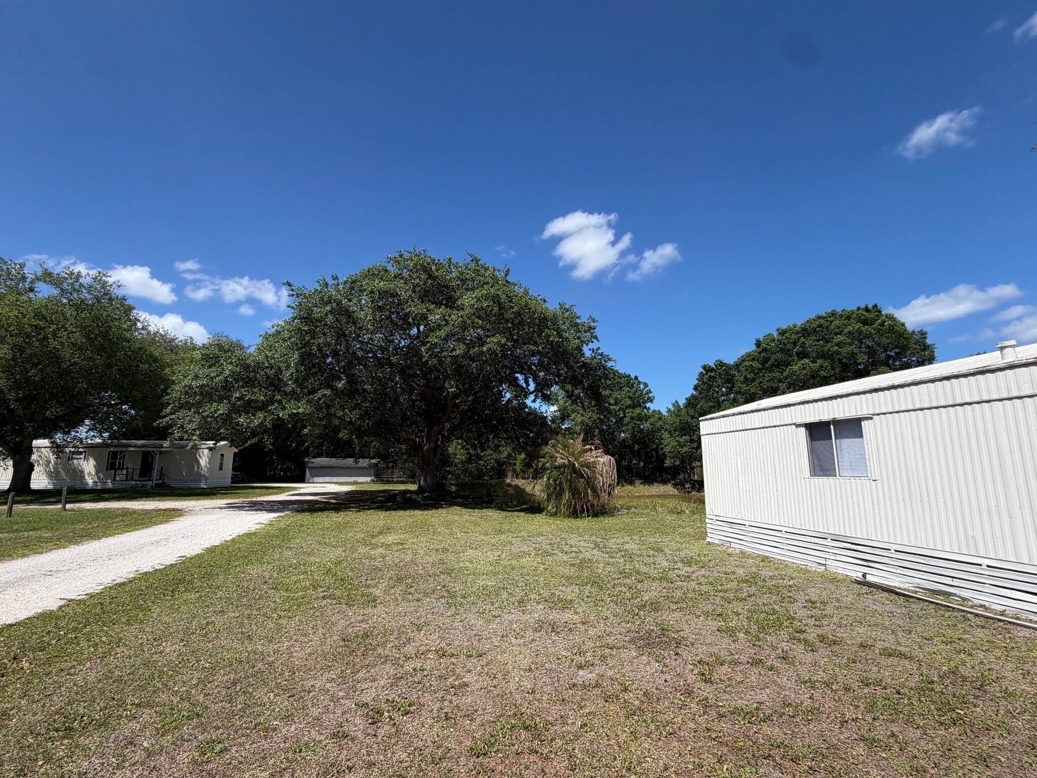 Building Photo - 4865 NW 27th St