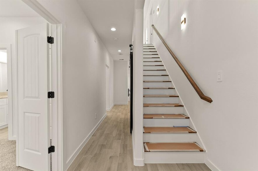 Stairs to 2nd floor - 4705 Idaho St