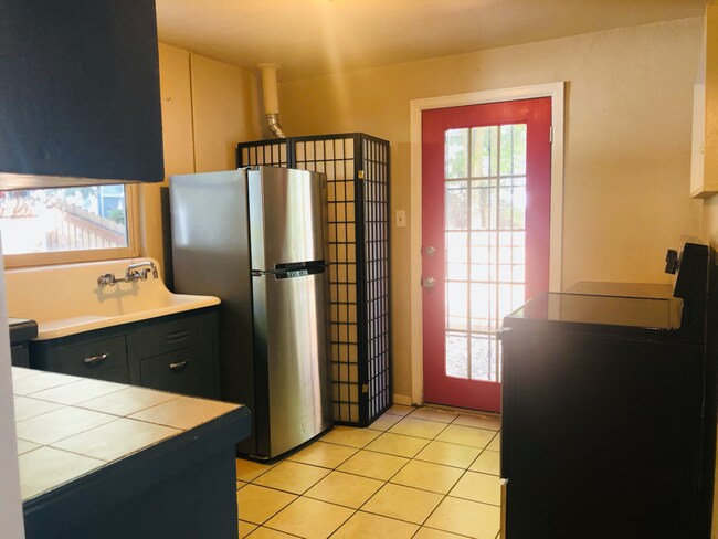 Building Photo - 3731 Teller St