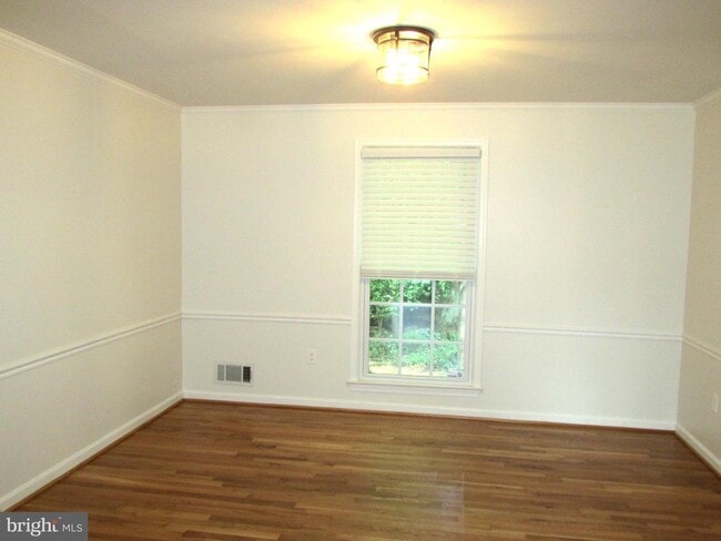 Primary Photo - 8710 Nero St