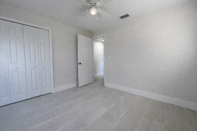 Building Photo - Beautifully Fully Remodeled 3-Bedroom Home with Carport, Indoor Laundry & Huge Fenced Yard!