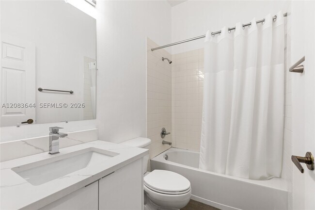 Building Photo - 776 Lavender Cir