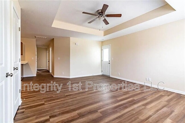 Building Photo - 1510 Park Ave