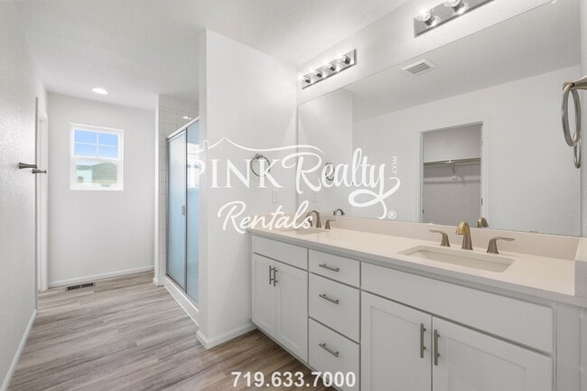 Building Photo - 8033 Buffalo Horn Dr