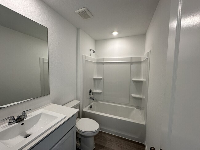 Building Photo - 833 Sandhill Crane Ln