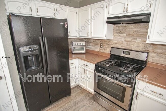 Building Photo - 4020 Tierra Inez Pl