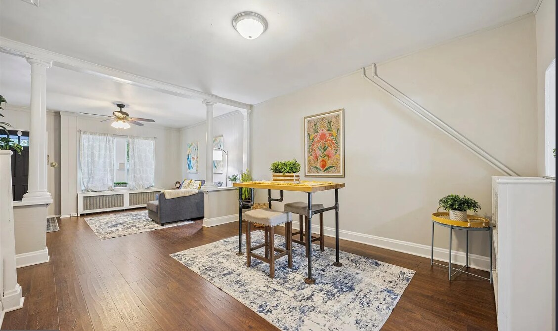 Building Photo - 108 Maple St