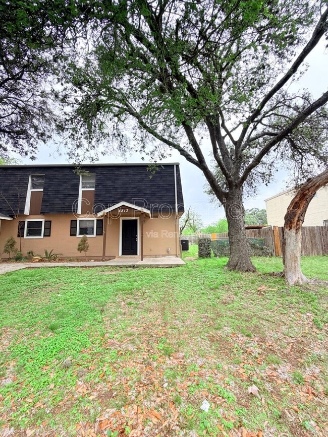 Building Photo - 4813 Fred May Dr