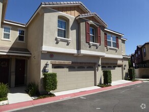 Building Photo - COMING SOON! Stylish 3 Bedroom Home in the...