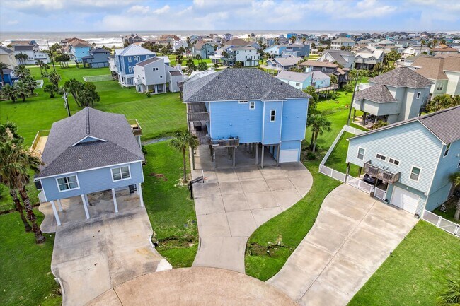 Building Photo - 4015 War Chest Ct