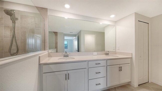 Building Photo - 5624 Summit Point Cir