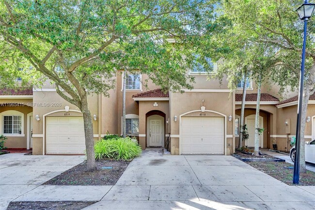 Building Photo - 8518 SW 214th Ln