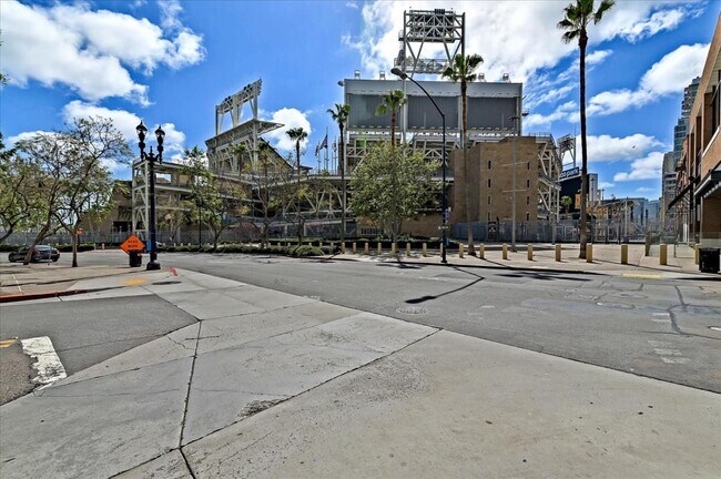 Building Photo - 350 11th Ave