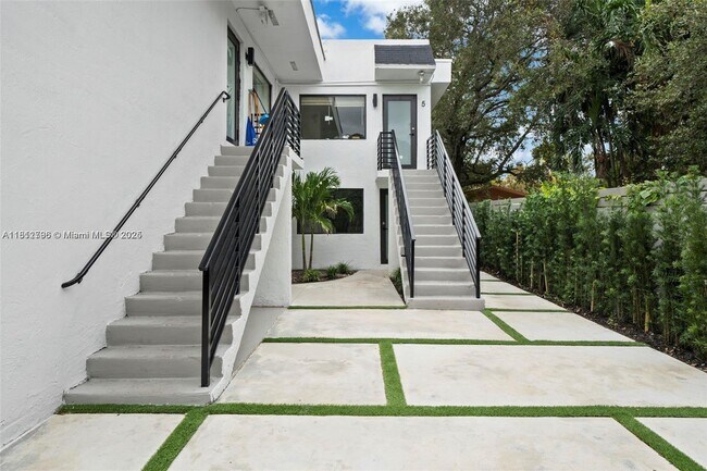 Building Photo - 37 NW 59th St