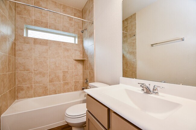 Building Photo - 15210 Ordie Run Dr