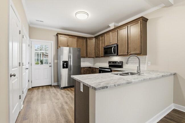 Building Photo - 111 N Mill St