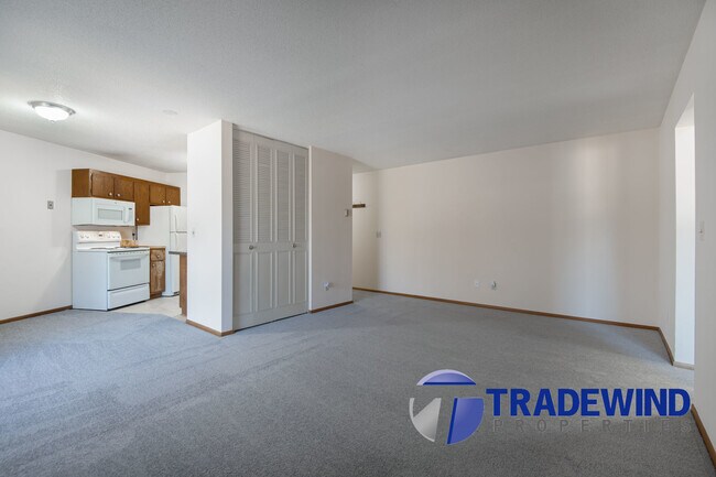 Building Photo - 6015 W Broadway Ave