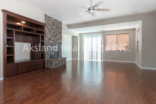 Building Photo - 936 Heartland Dr