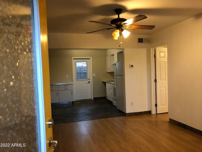 Building Photo - 2020 S Granada Dr