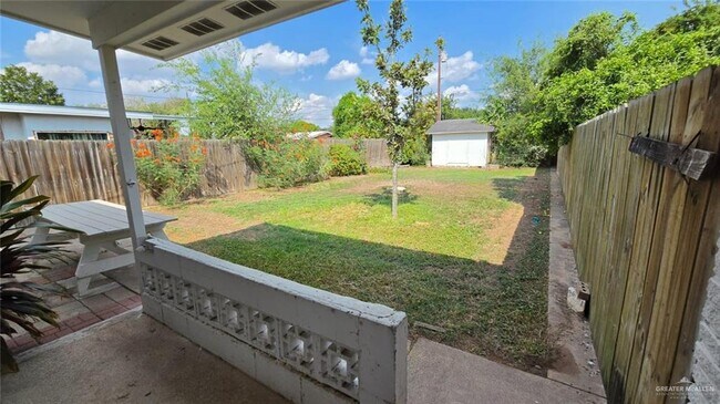 Building Photo - 506 N 36th St