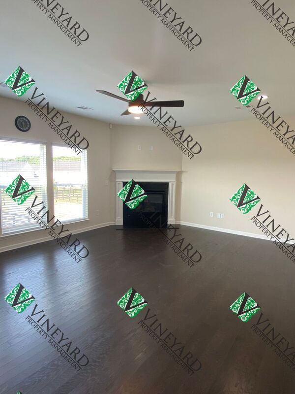 Building Photo - 4530 Seacliff Ct