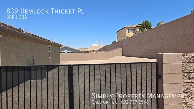 Building Photo - 839 Hemlock Thicket Pl