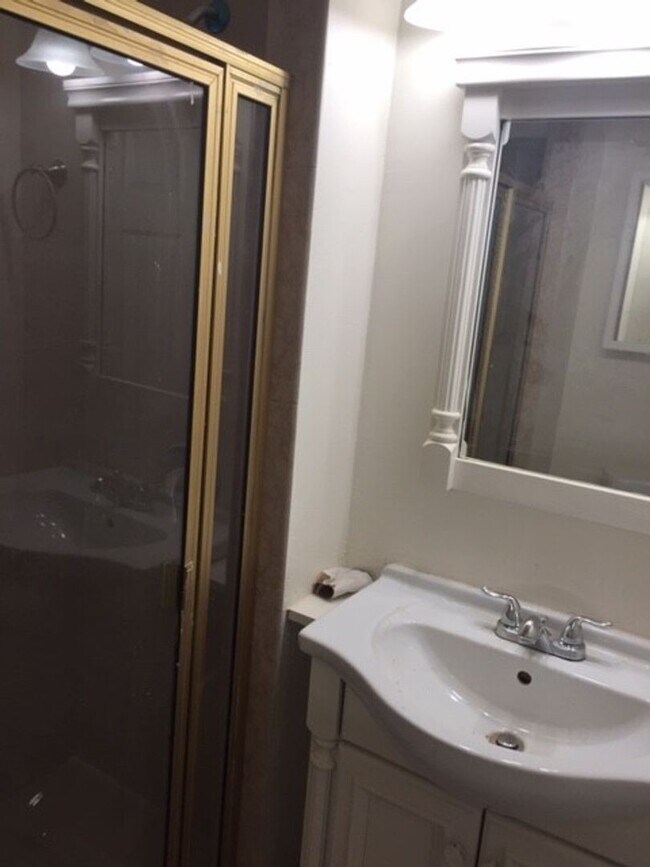 Building Photo - 4857-59 35th St